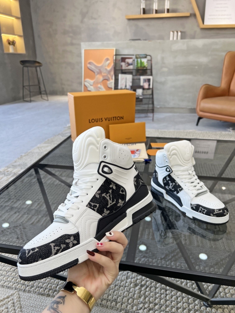 Louis Vuitton Sneakers